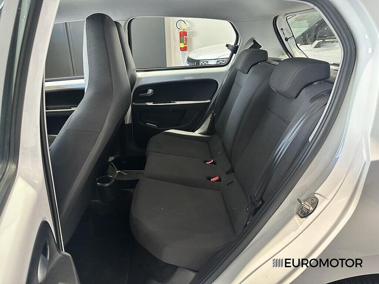 Volkswagen Volkswagen Up usata 7