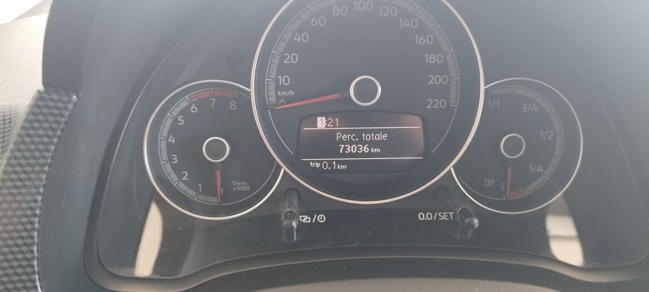 Volkswagen Volkswagen Up usata 7