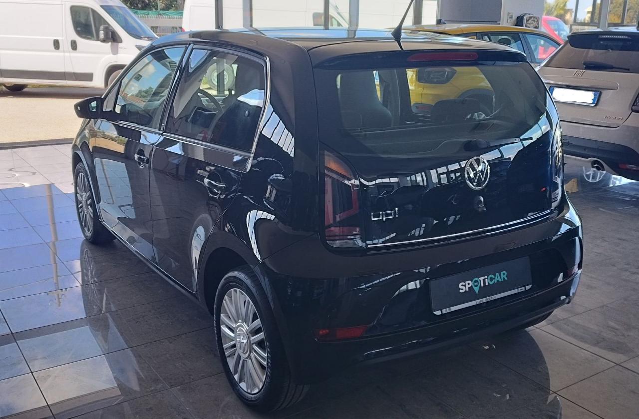 Volkswagen Volkswagen Up usata 15