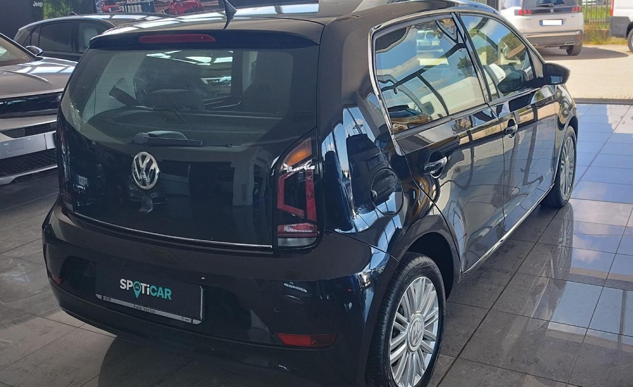Volkswagen Volkswagen Up usata 17
