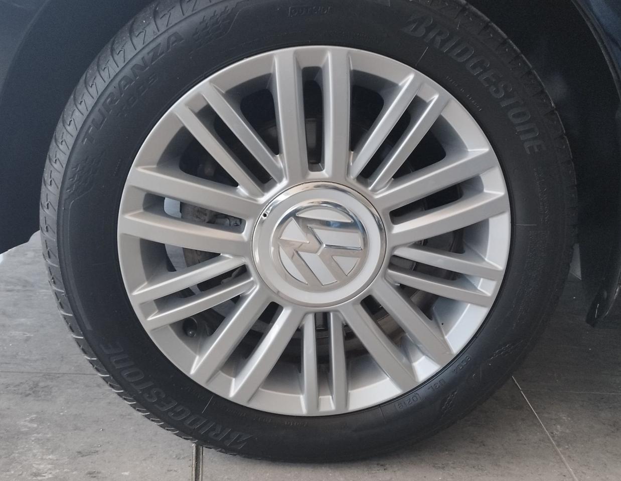 Volkswagen Volkswagen Up usata 24