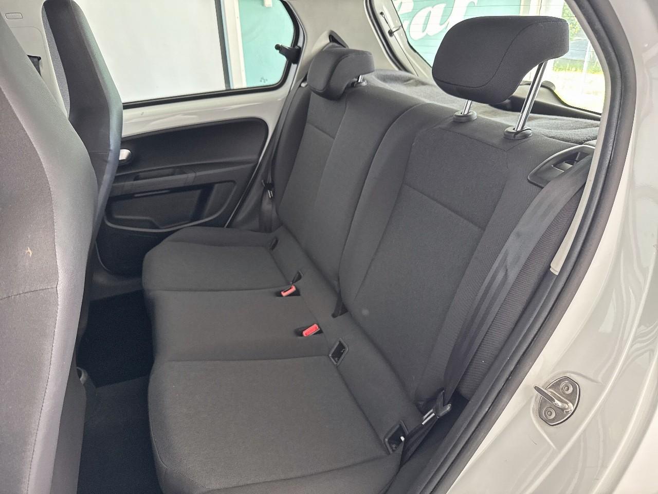 Volkswagen Volkswagen Up usata, con Climatizzatore