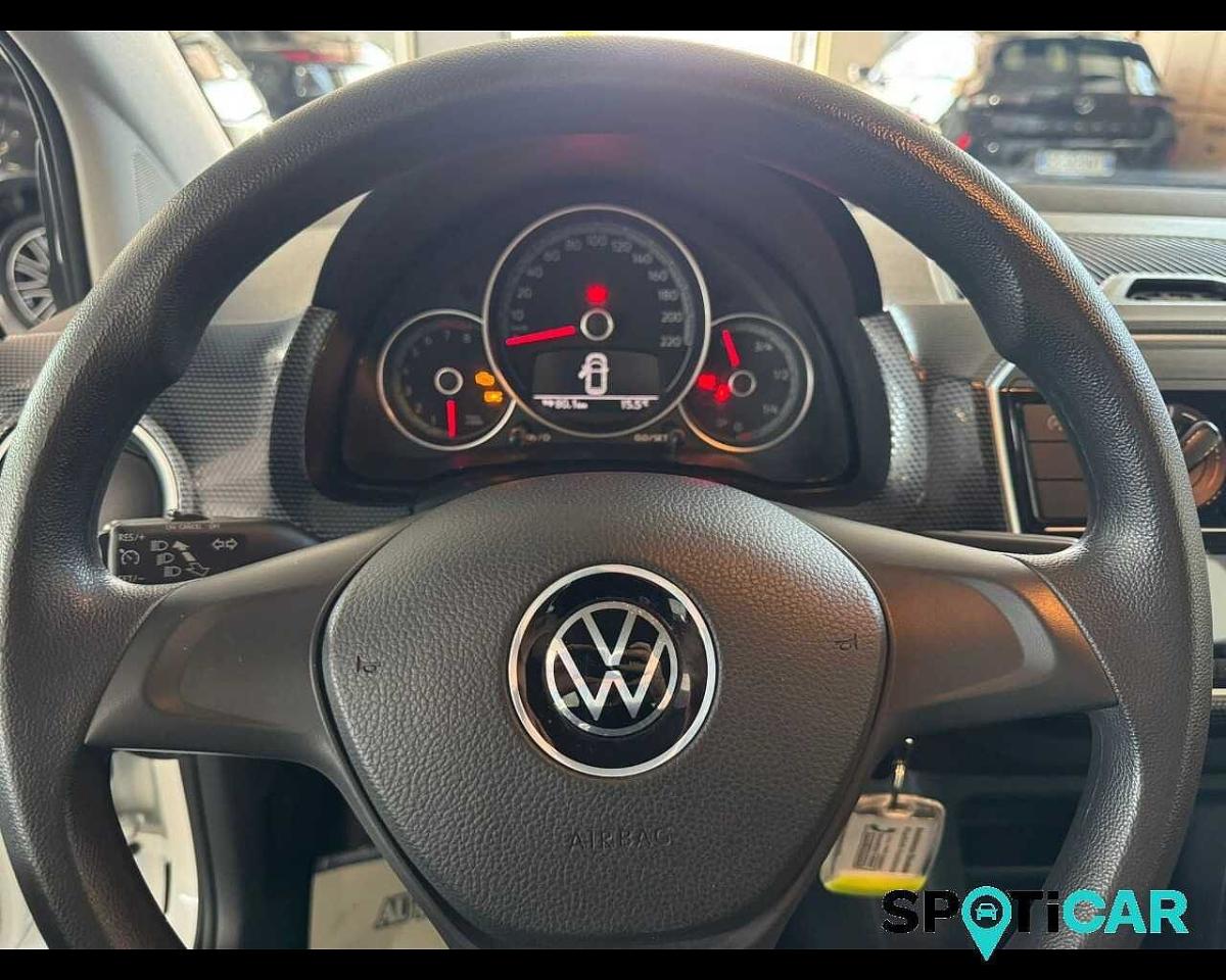 Volkswagen Volkswagen Up usata, con GPS
