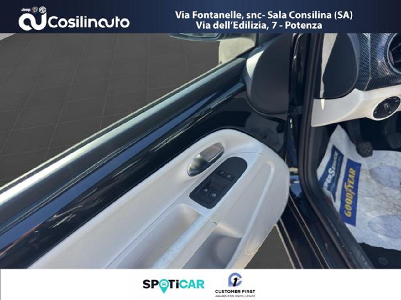 Volkswagen Volkswagen Up usata 6