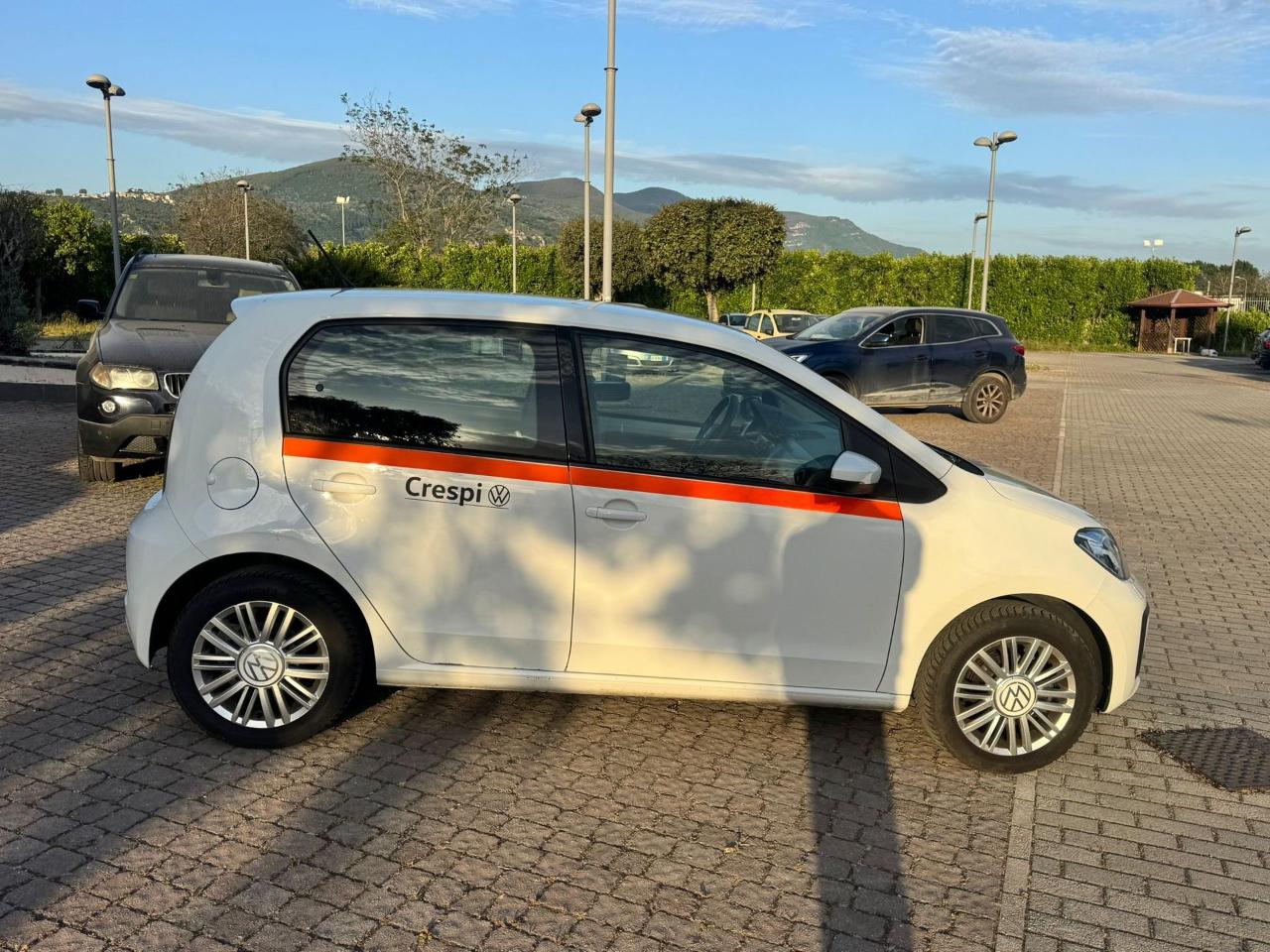 Volkswagen Volkswagen Up usata 5