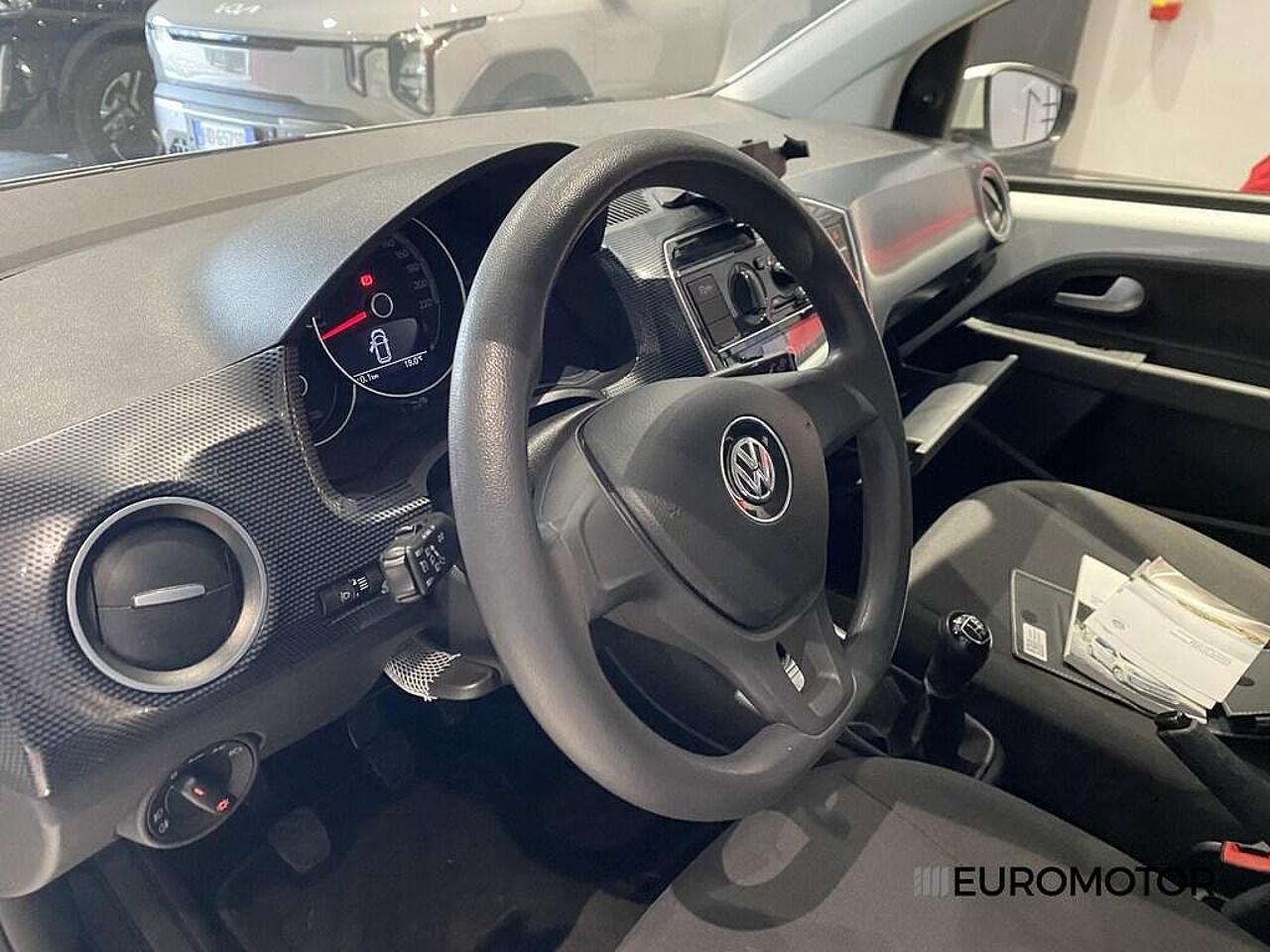 Volkswagen Volkswagen Up usata 3