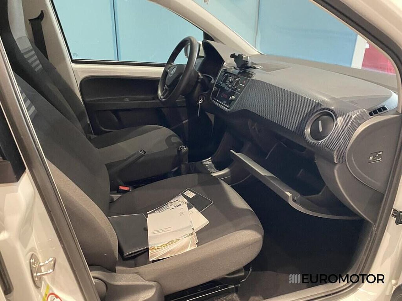 Volkswagen Volkswagen Up usata 10