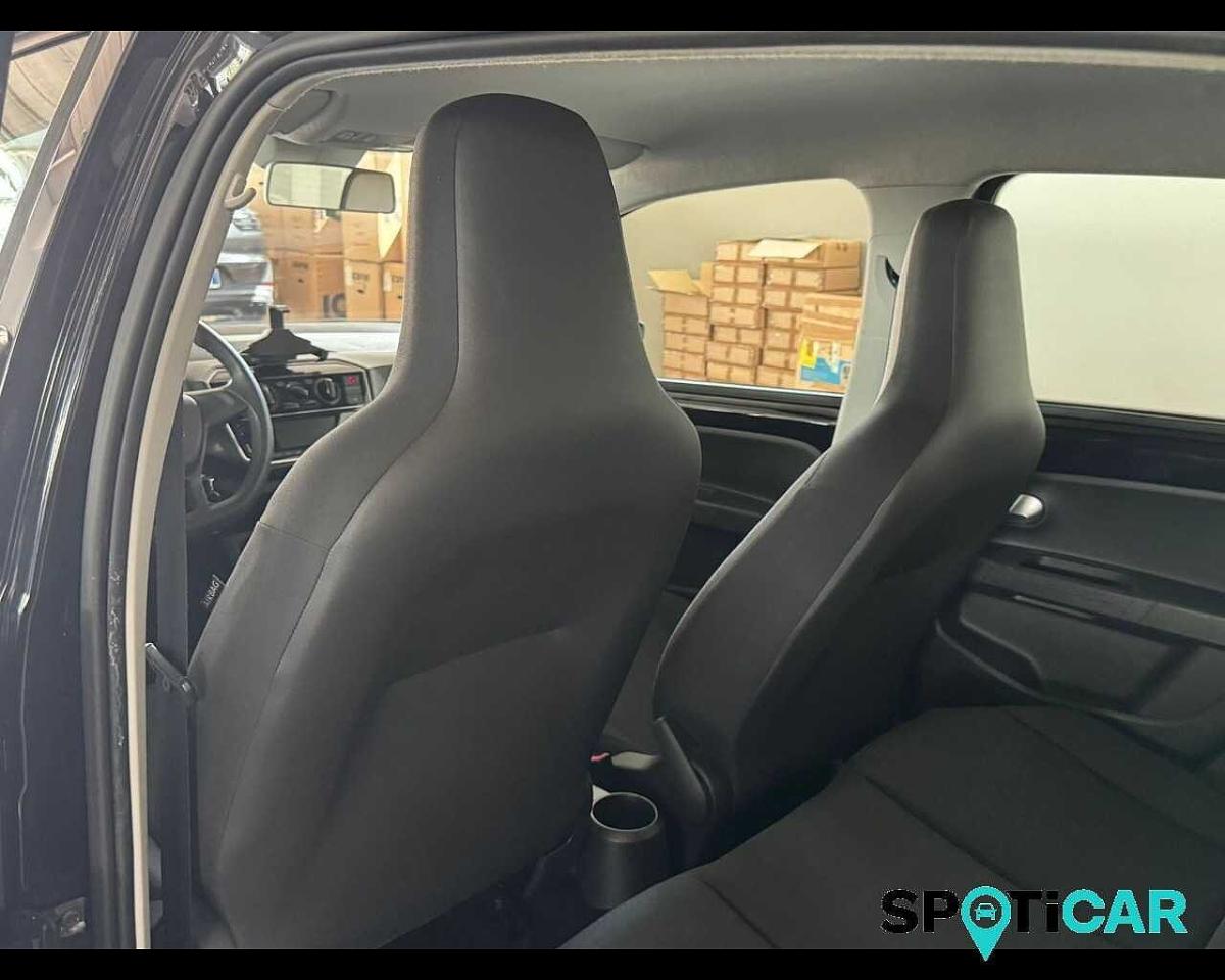 Volkswagen Volkswagen Up usata 4