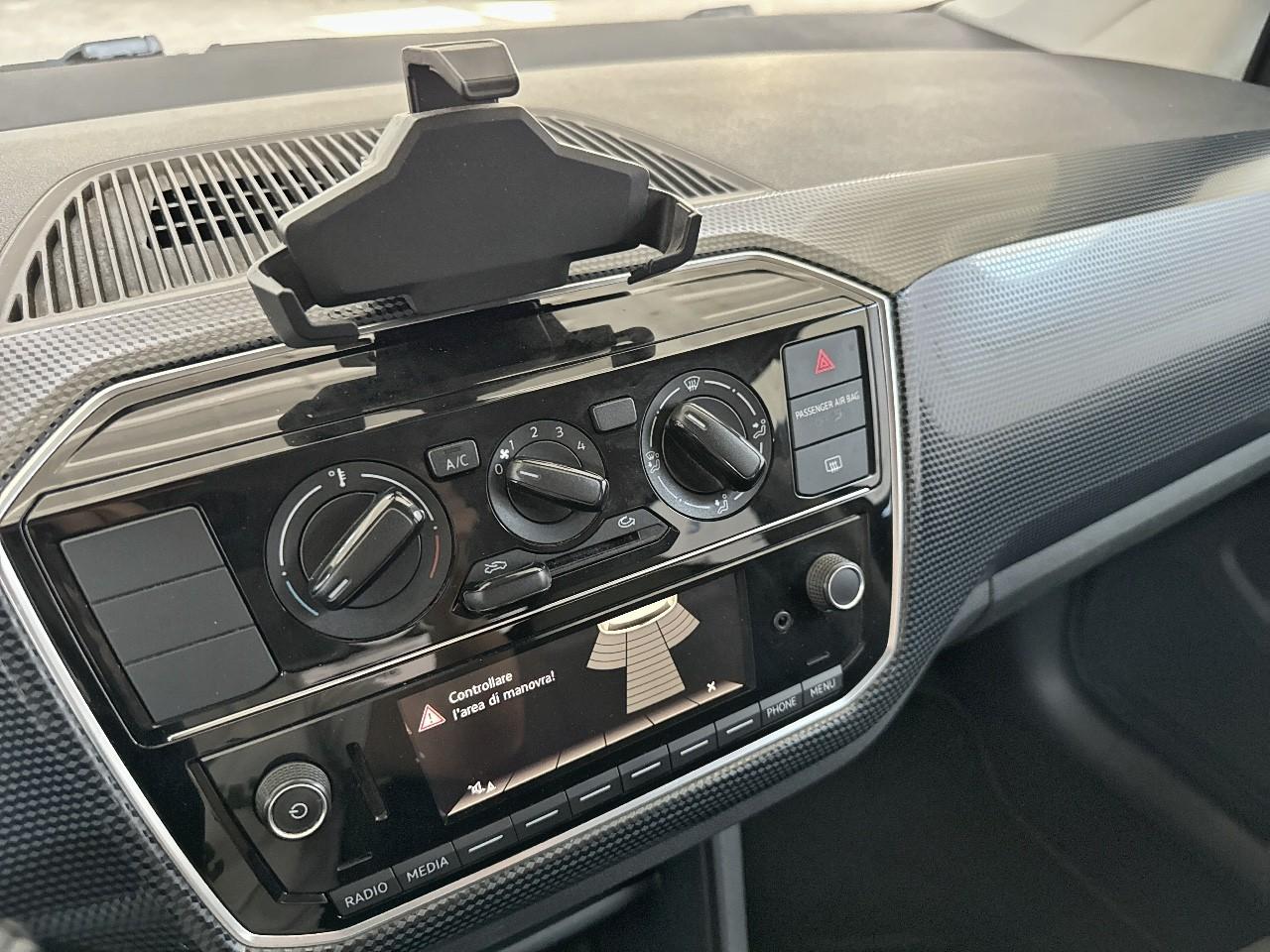 Volkswagen Volkswagen Up usata 10