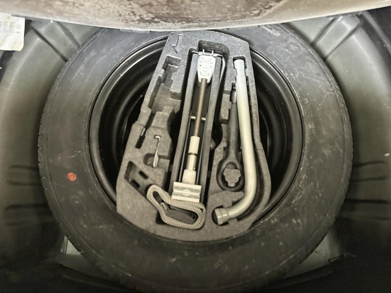 Volkswagen Volkswagen Up usata 13