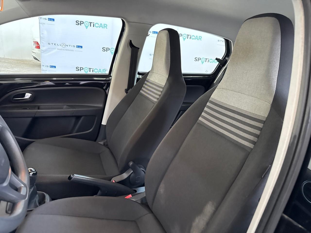 Volkswagen Volkswagen Up usata 21