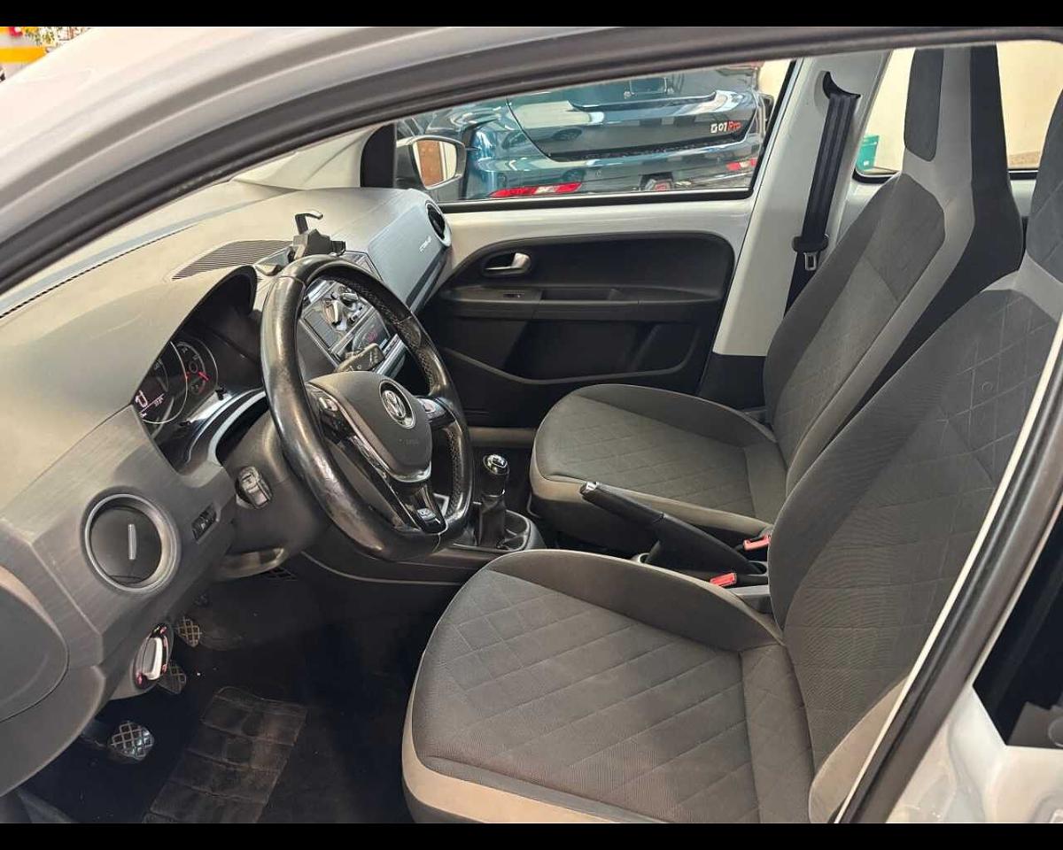 Volkswagen Volkswagen Up usata 4
