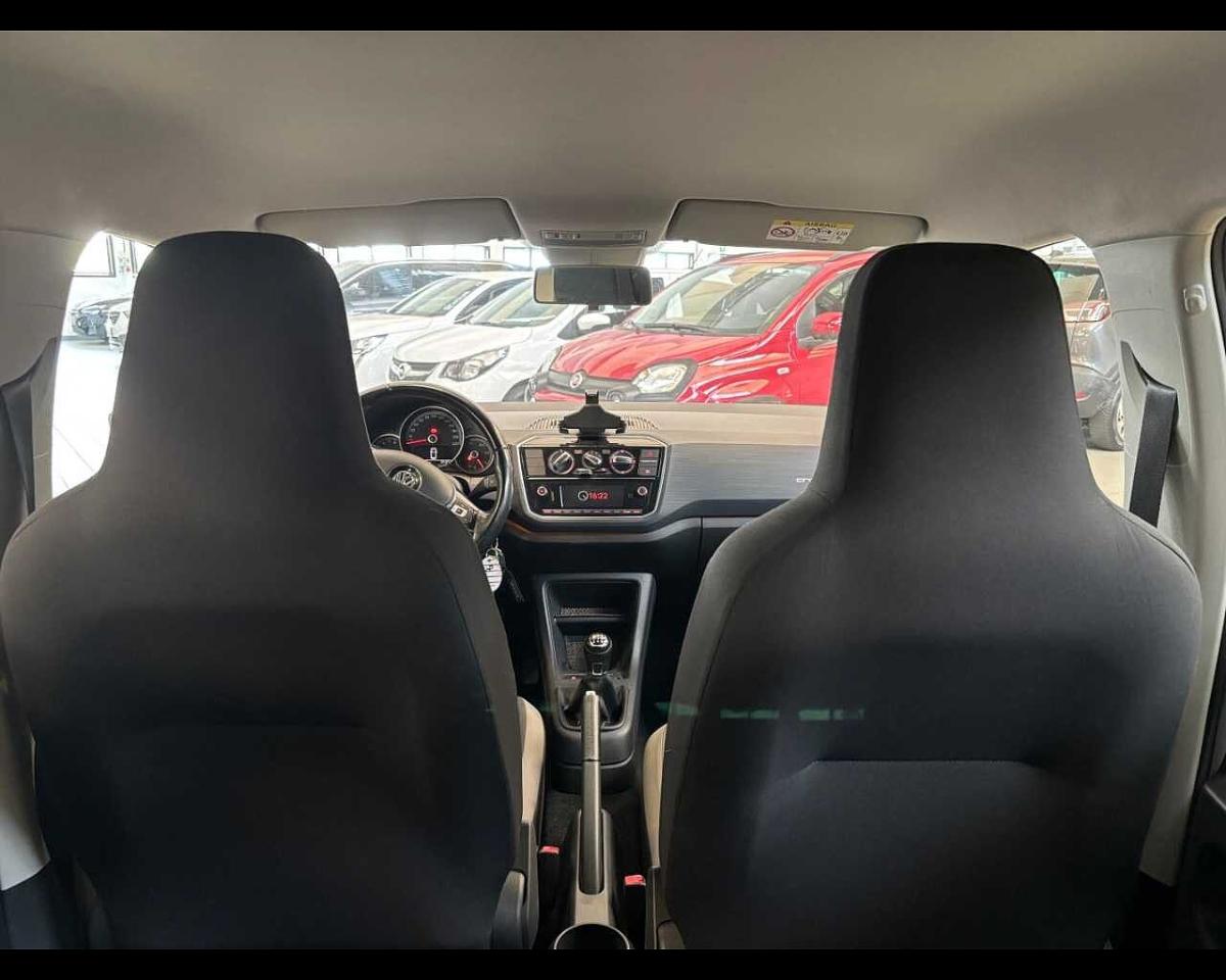 Volkswagen Volkswagen Up usata 6