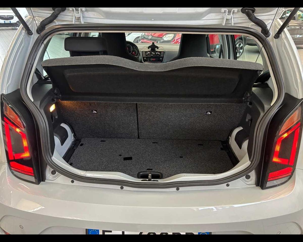 Volkswagen Volkswagen Up usata 14
