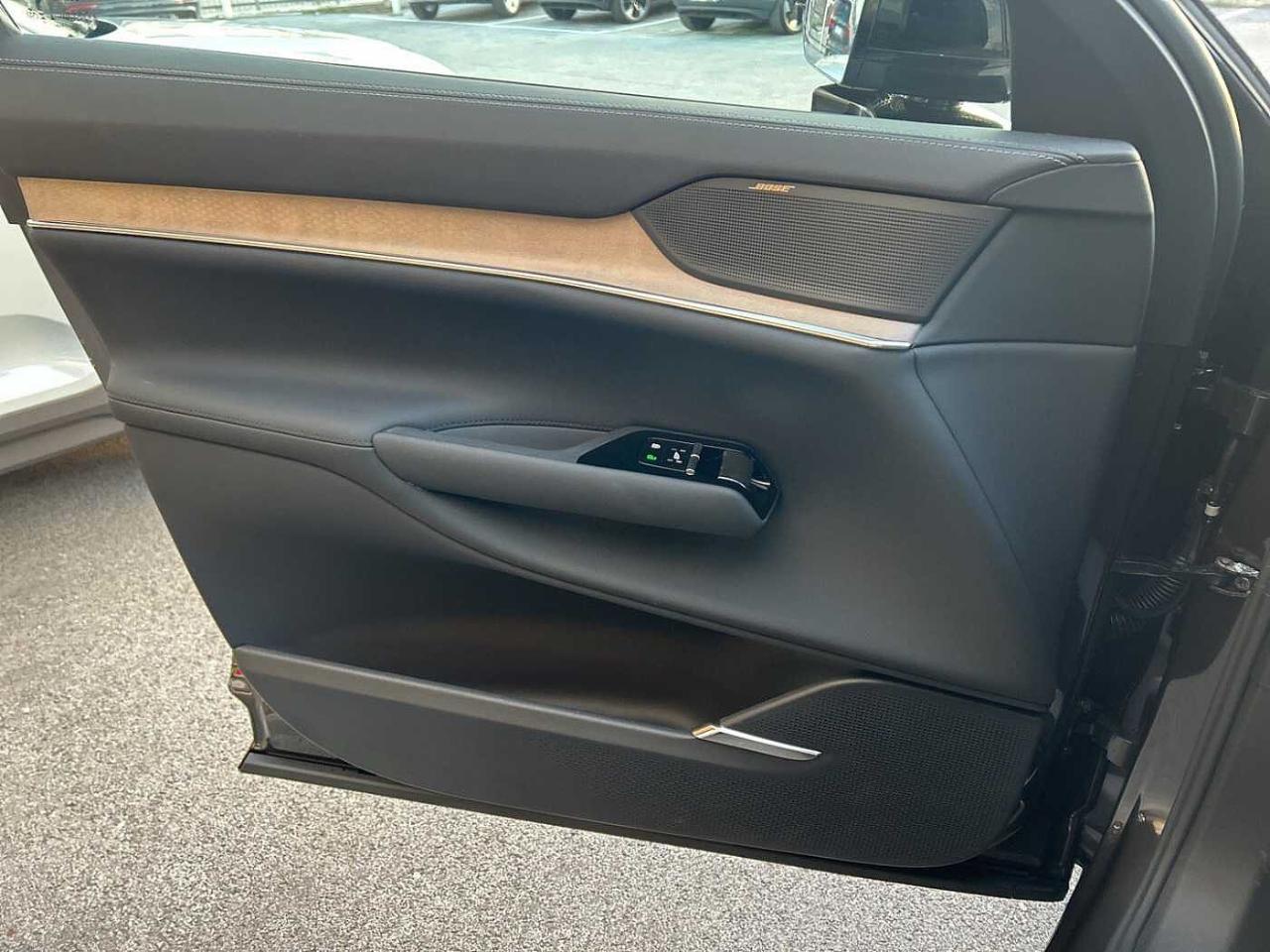 Volvo Volvo ex 90 usata 14