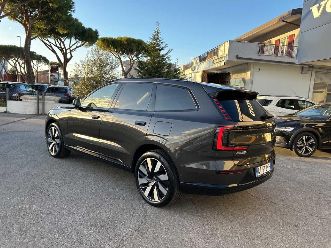 Volvo Volvo ex 90 usata 16