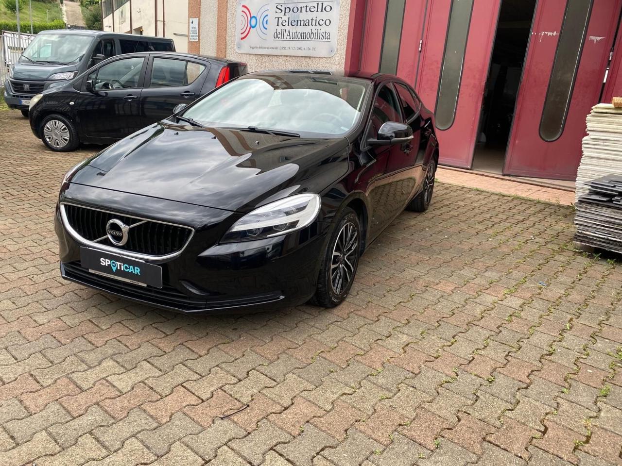 Volvo Volvo V40 usata, con park distance control