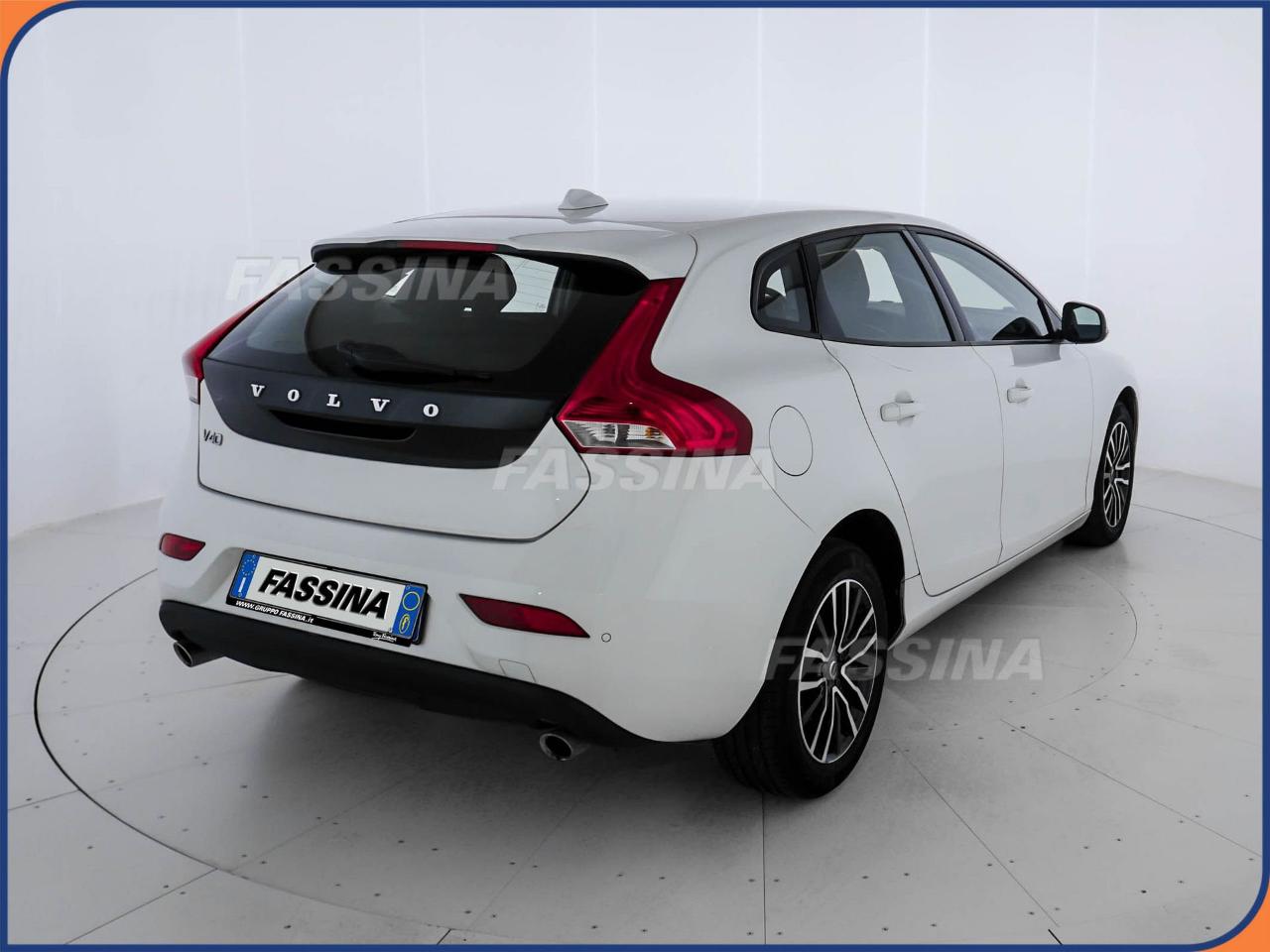Volvo Volvo V40 usata 11