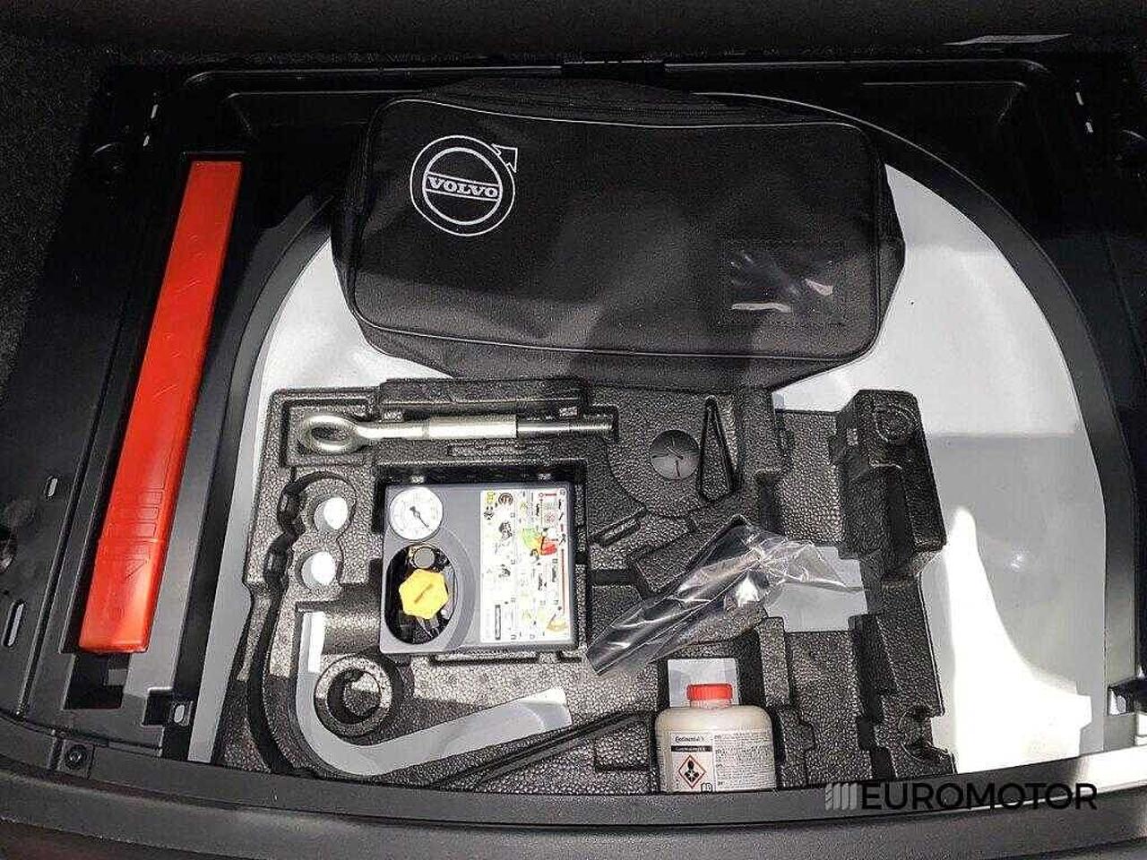 Volvo Volvo V40 usata, con hill holder