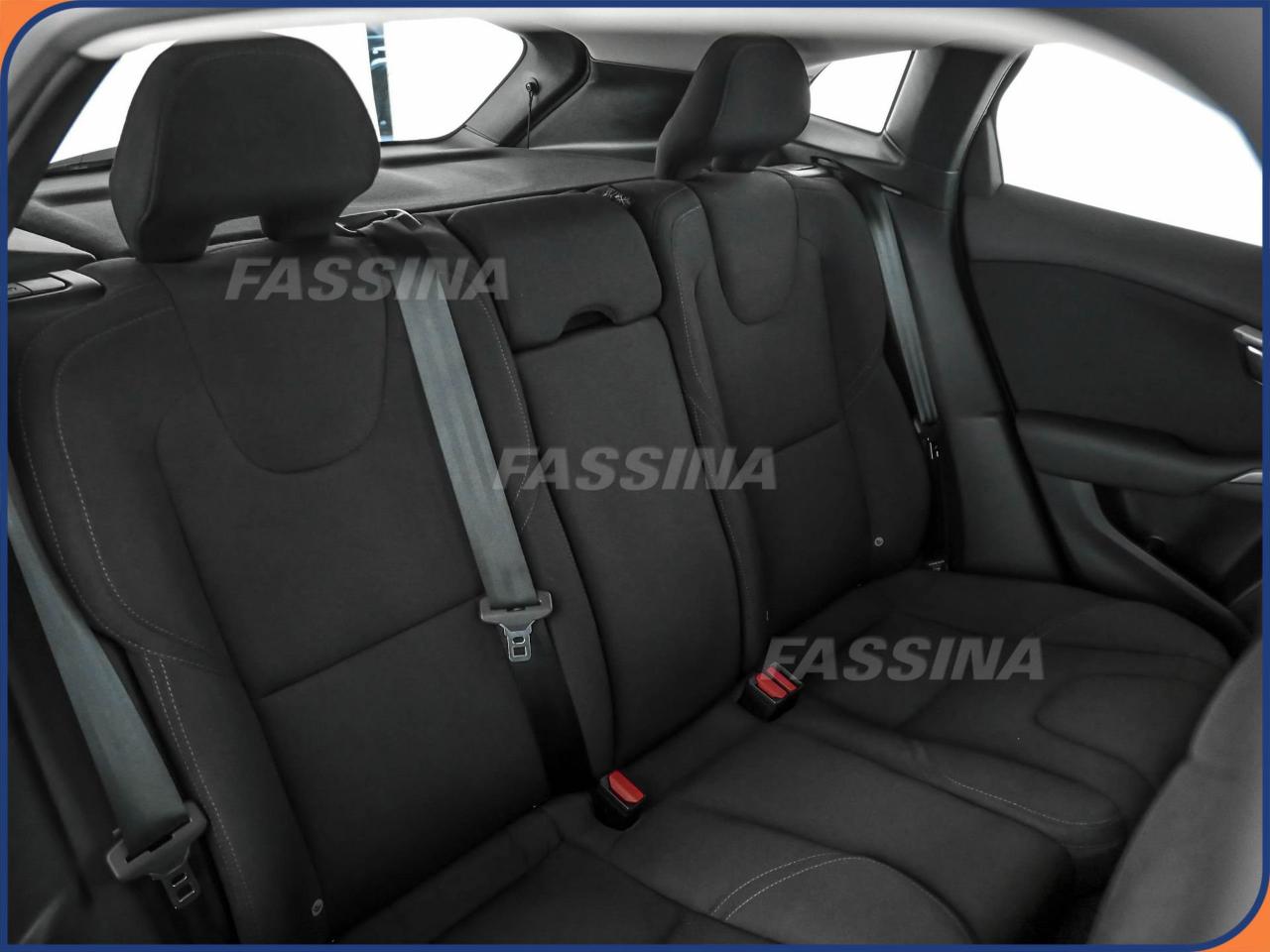 Volvo Volvo V40 usata, con cerchi in lega