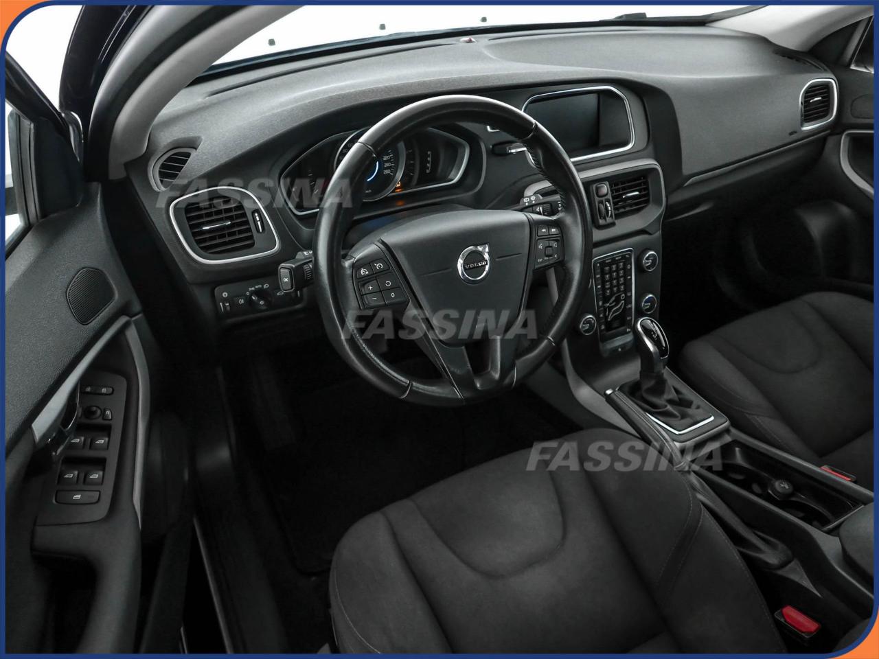 Volvo Volvo V40 usata 14