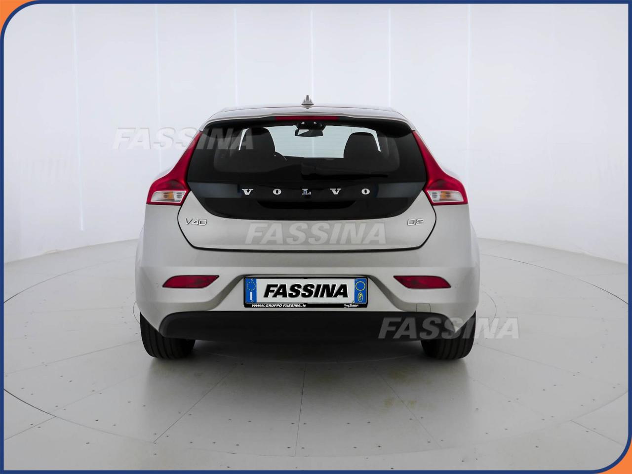 Volvo Volvo V40 usata, con start/stop automatico