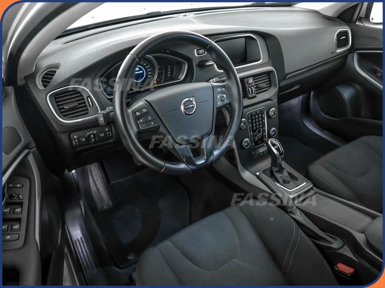 Volvo Volvo V40 usata 14