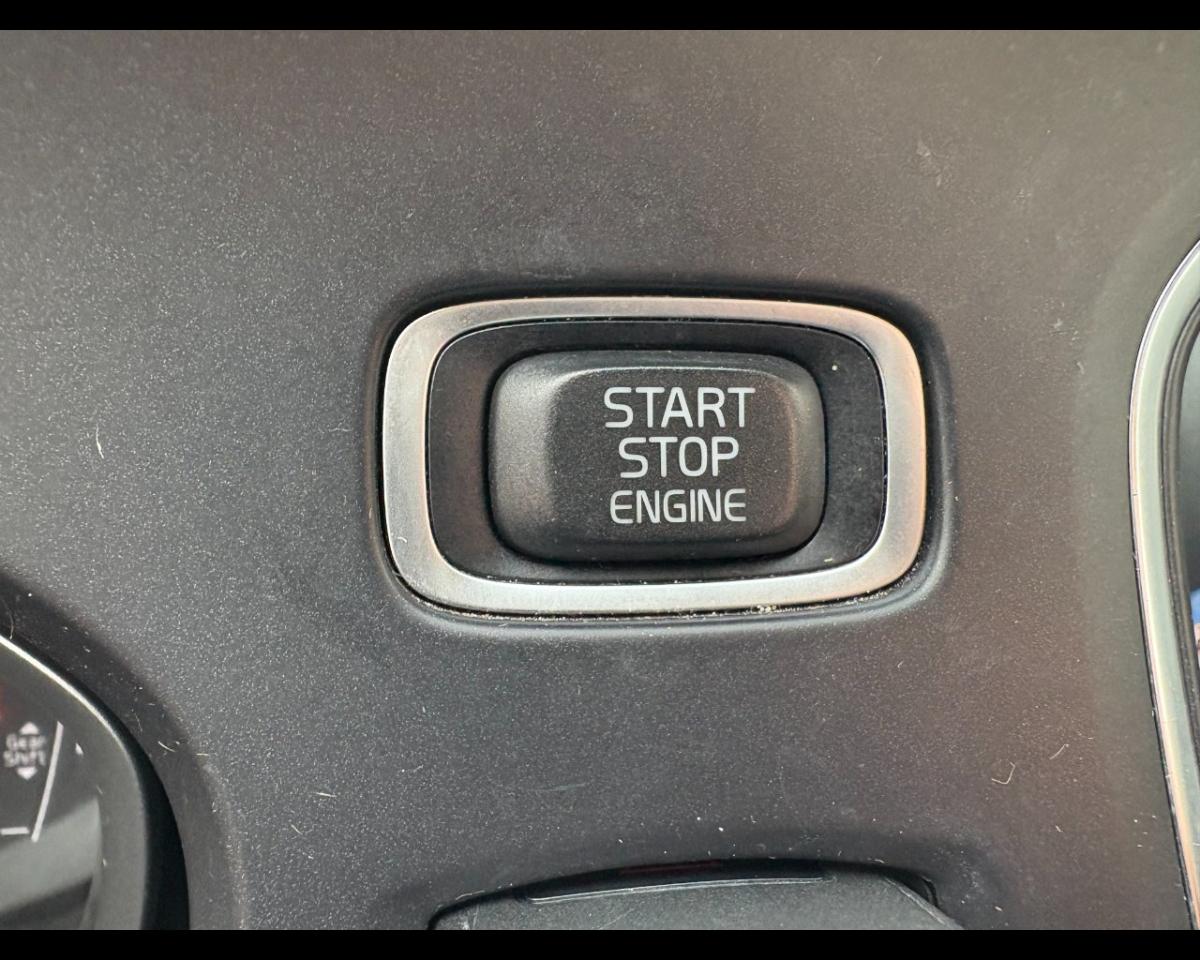 Volvo Volvo V40 usata 18