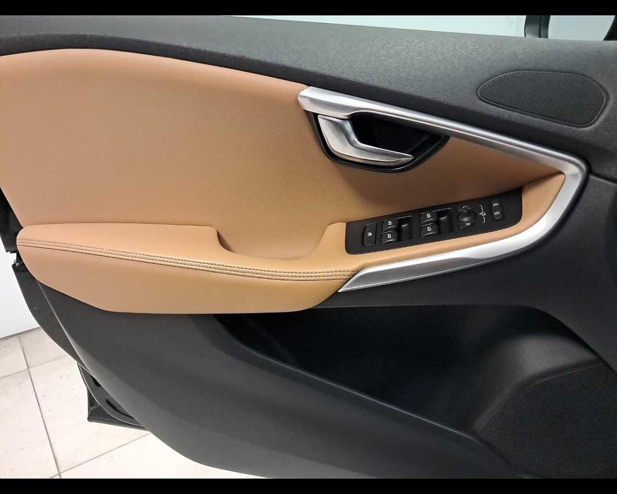 Volvo Volvo V40 usata 10