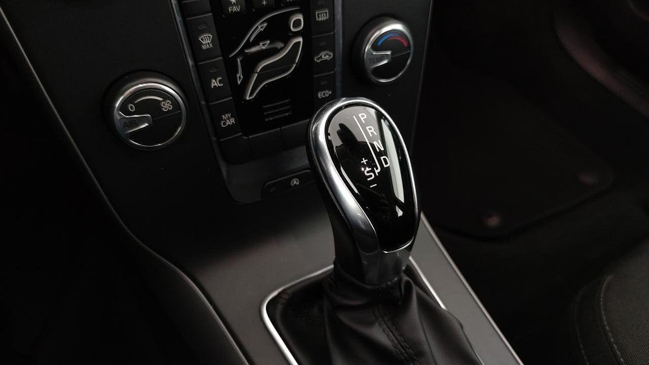 Volvo Volvo V40 usata 10