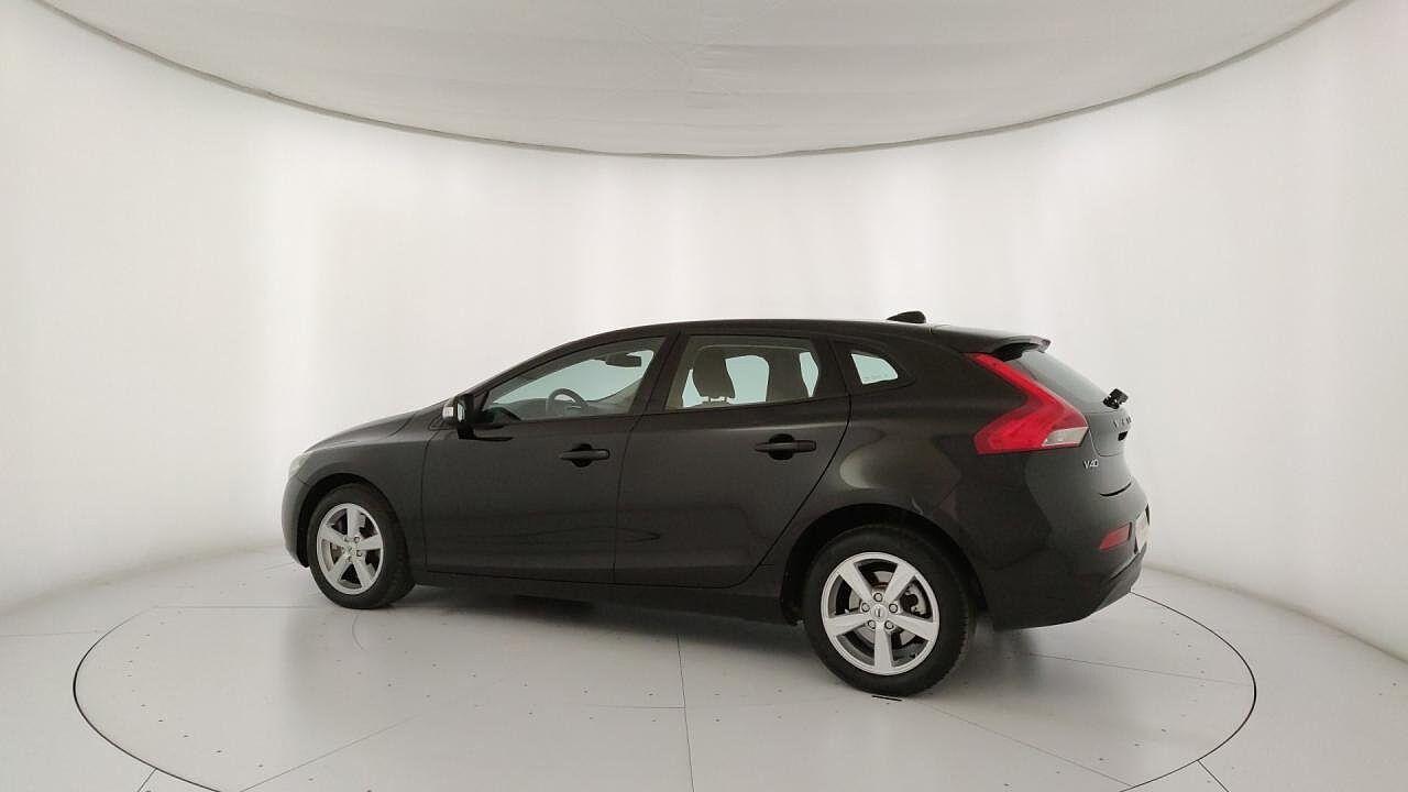 Volvo Volvo V40 usata 19