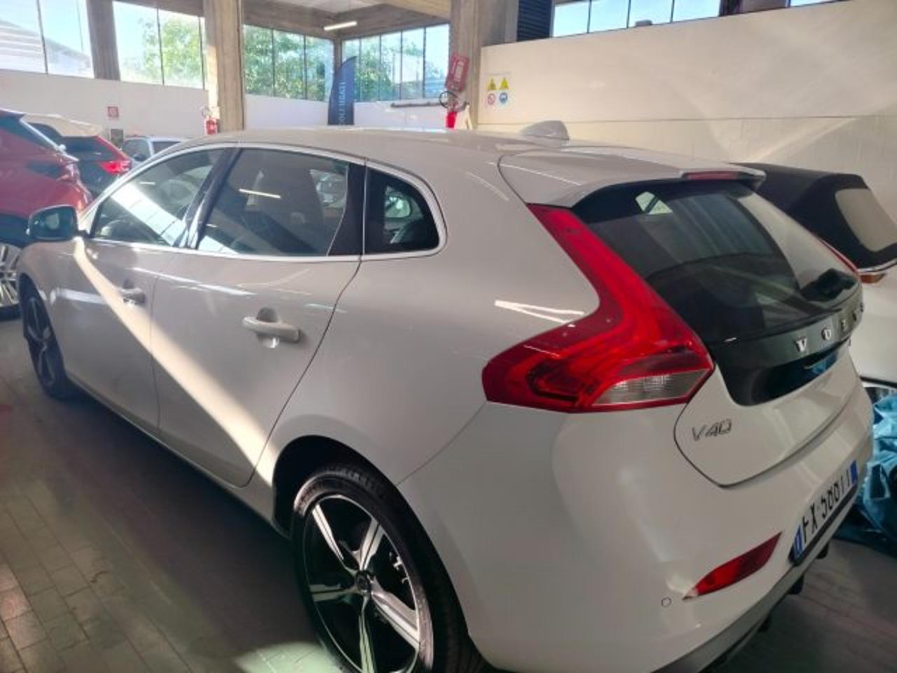 Volvo Volvo V40 usata 1