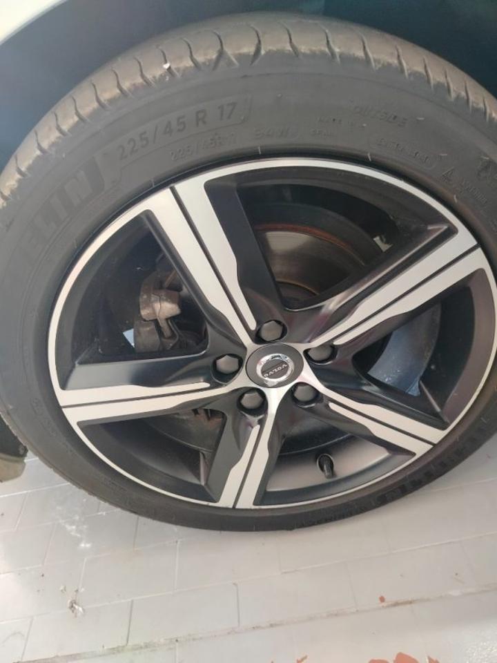 Volvo Volvo V40 usata 2