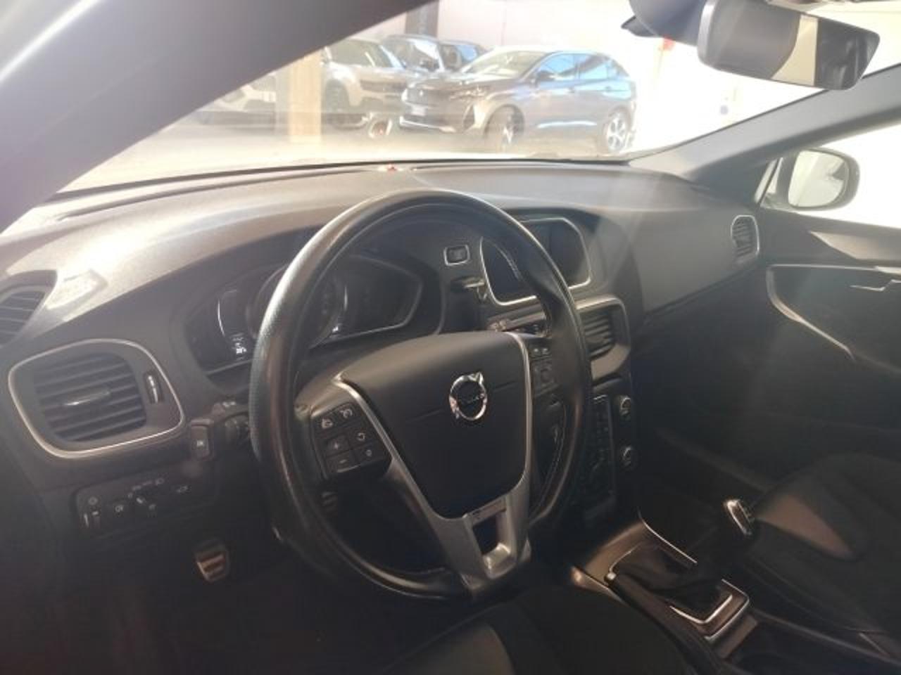 Volvo Volvo V40 usata 9