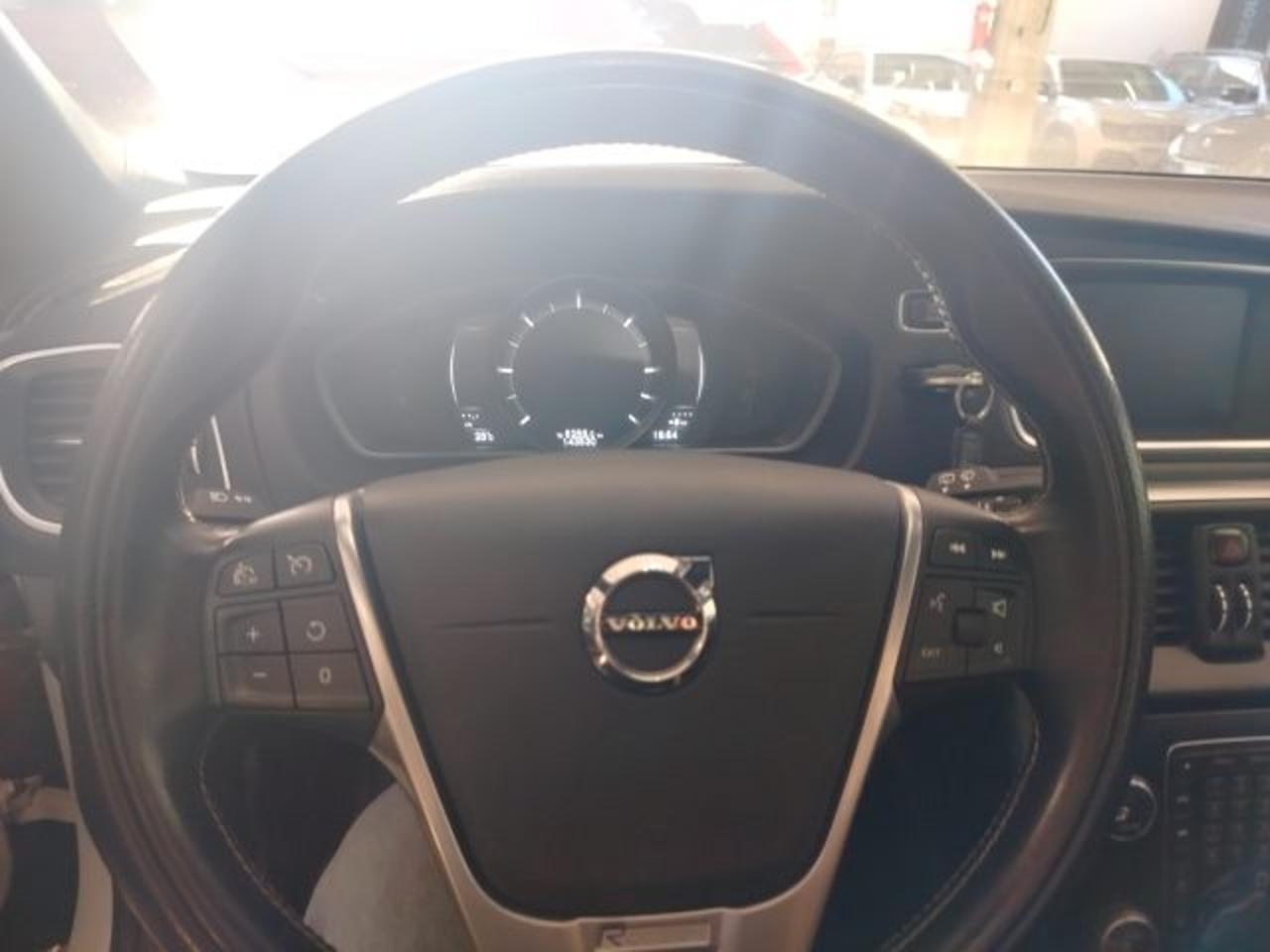 Volvo Volvo V40 usata 12