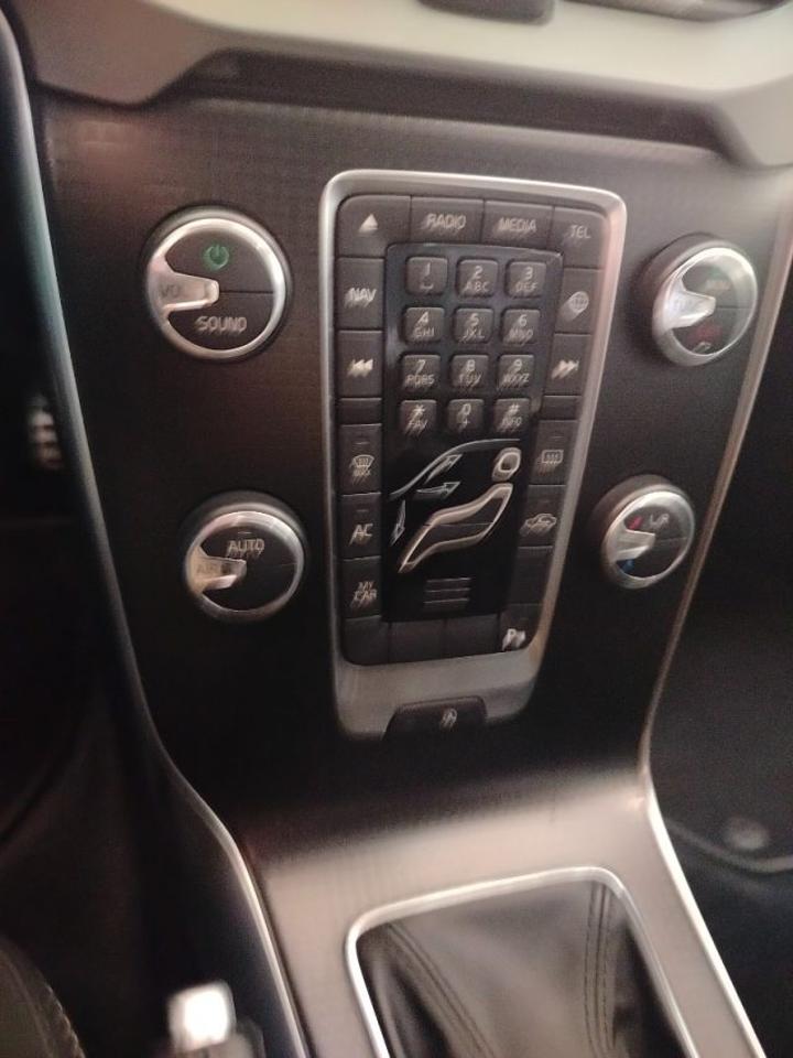 Volvo Volvo V40 usata 14