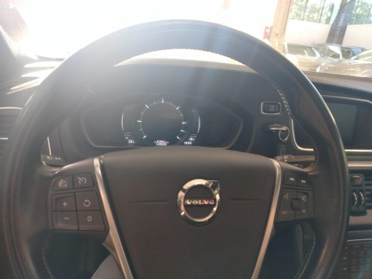 Volvo Volvo V40 usata 16