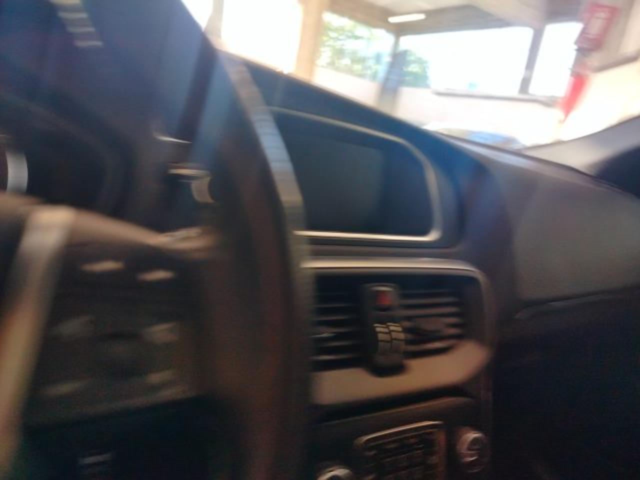 Volvo Volvo V40 usata 17