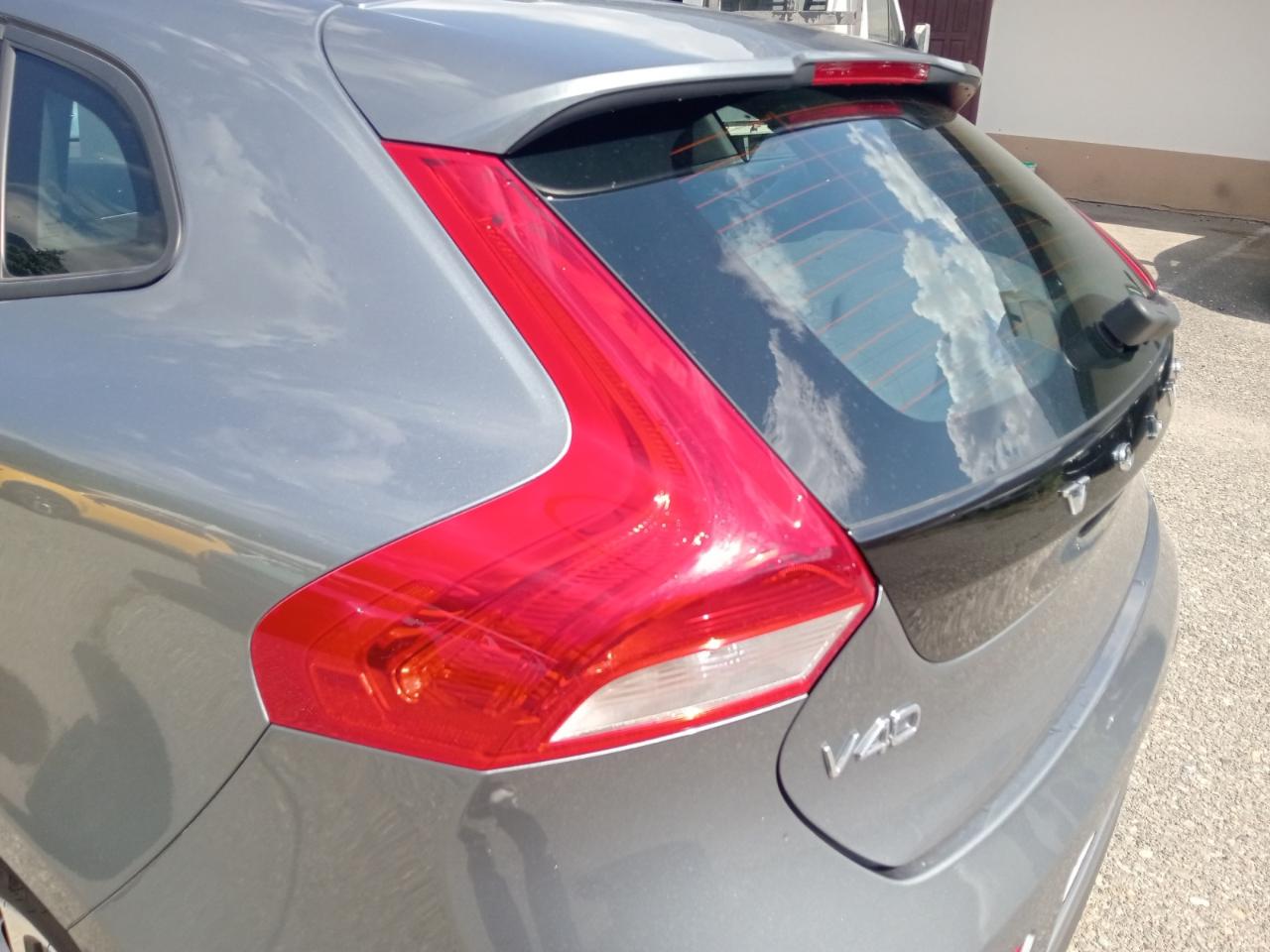 Volvo Volvo V40 usata 15
