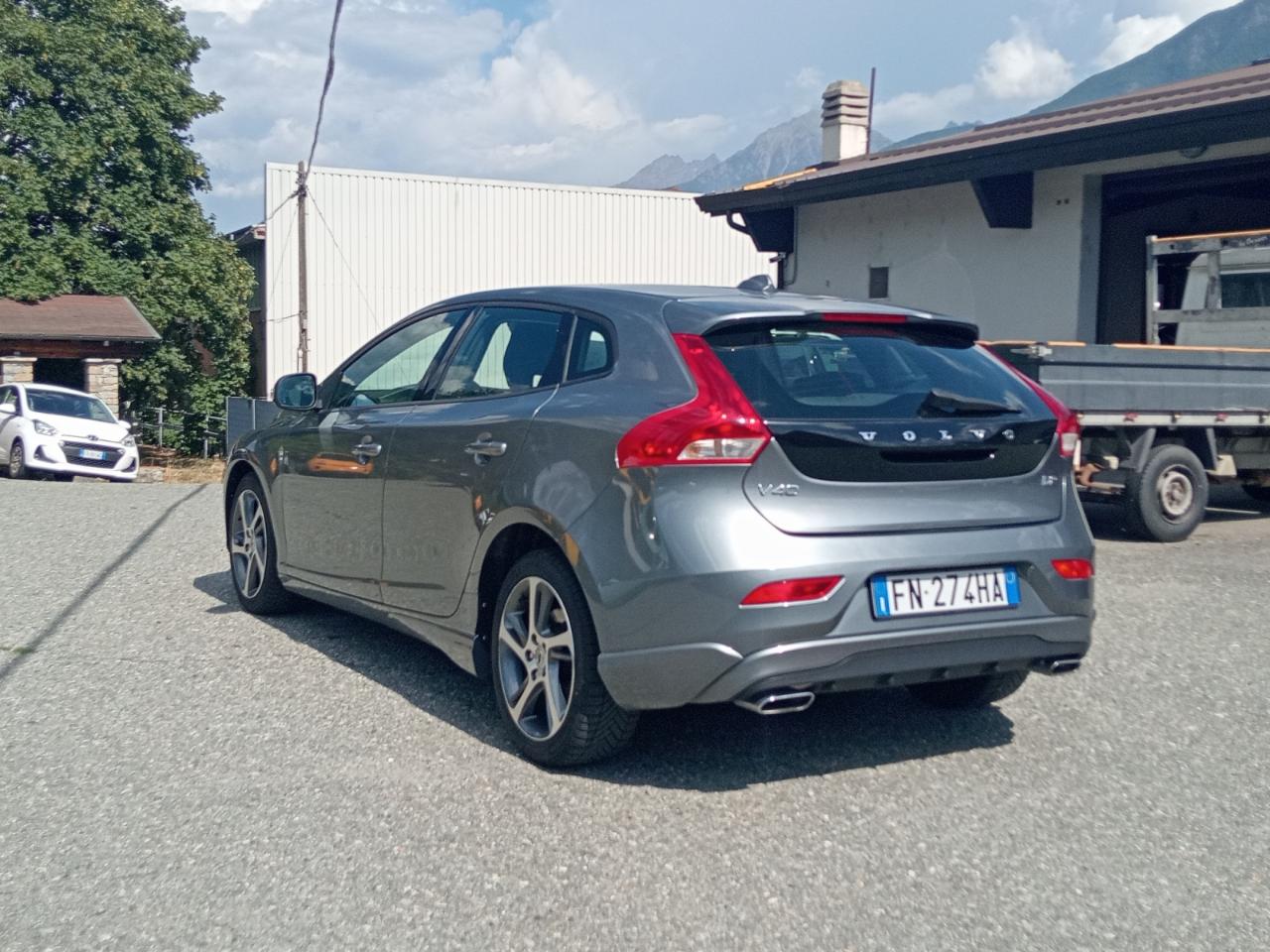 Volvo Volvo V40 usata 16