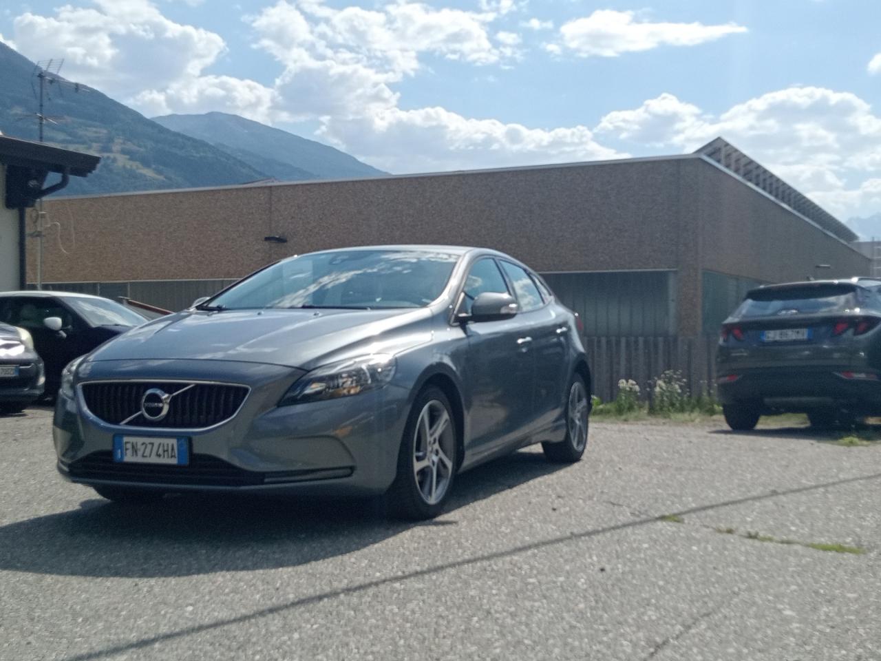 Volvo Volvo V40 usata 18