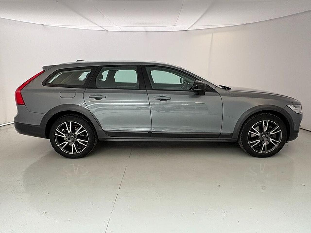 Volvo Volvo V90 usata 21