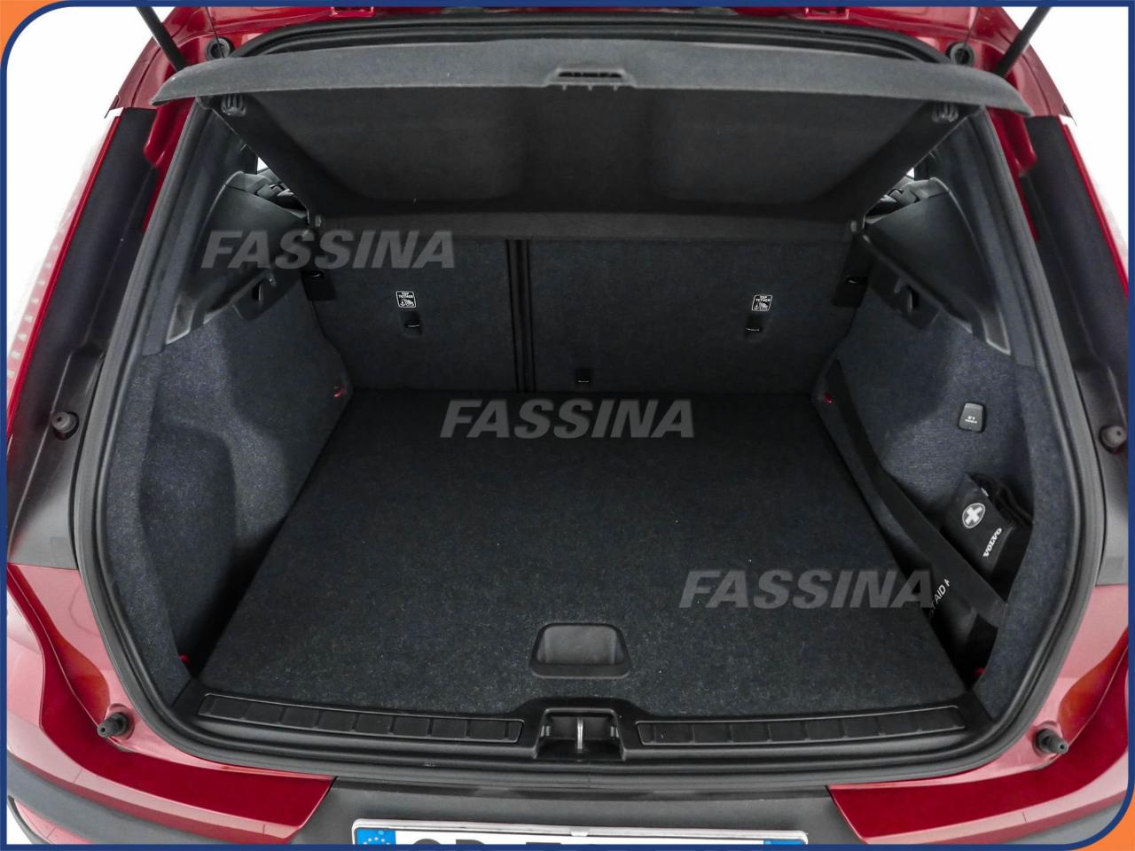 Volvo Volvo XC40 usata, con cerchi in lega