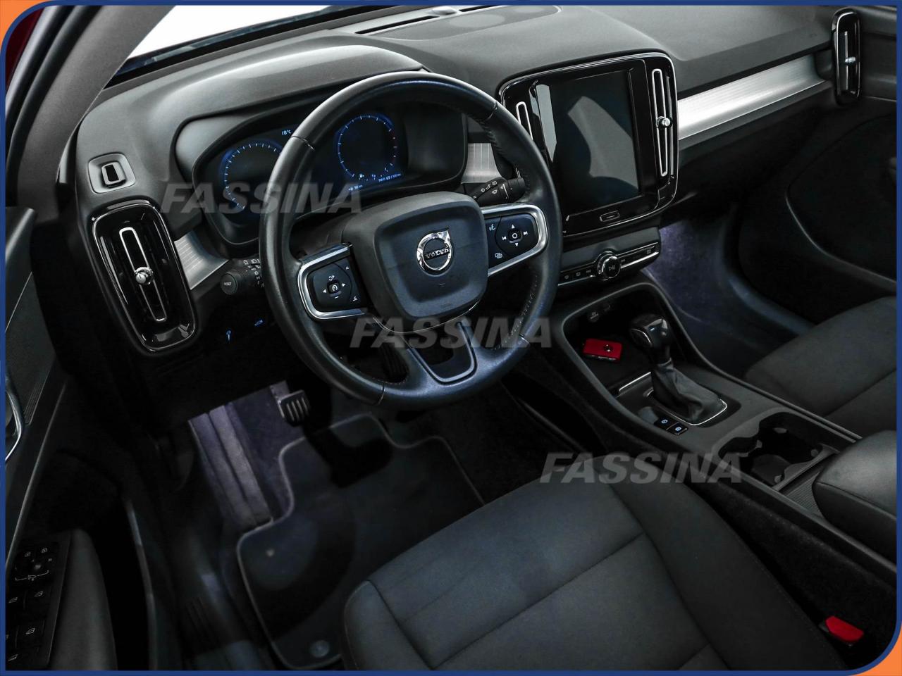 Volvo Volvo XC40 usata 14