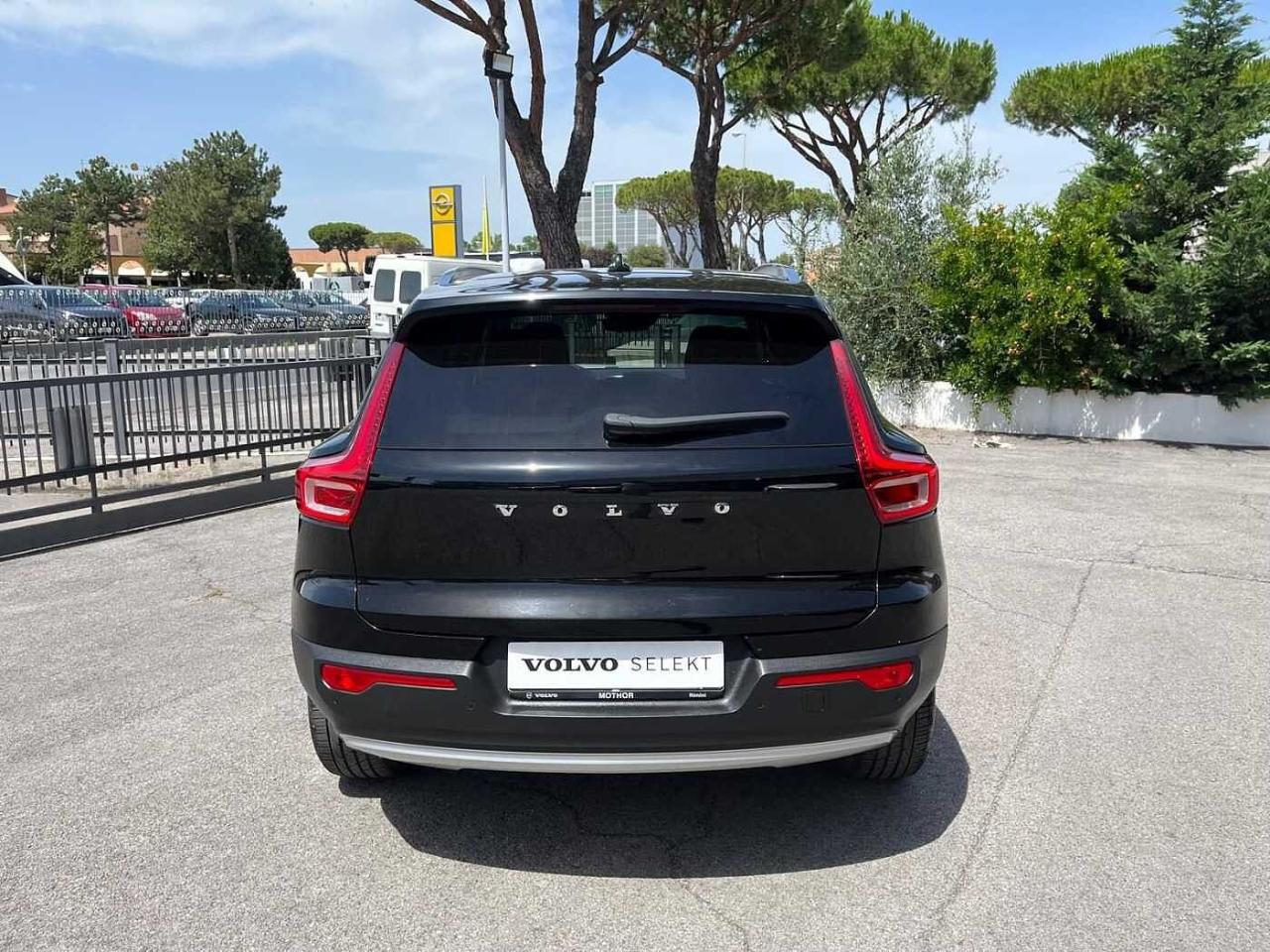 Volvo Volvo XC40 usata, con cavo di ricarica delle batterie tipo 2, mode 3 (7 mt) max. 16 a, monofase con presa mennekes