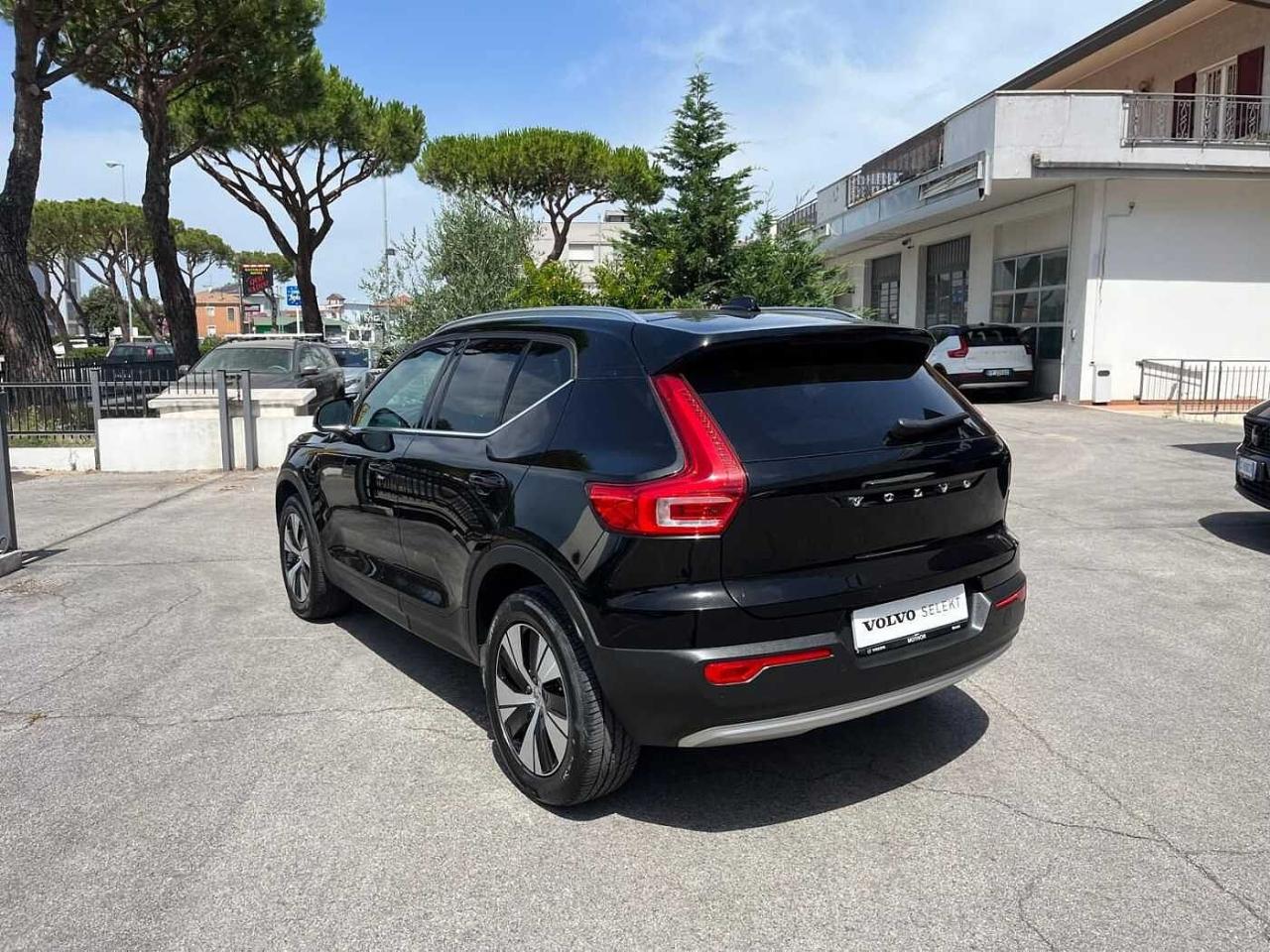Volvo Volvo XC40 usata, con cerchi in lega leggera