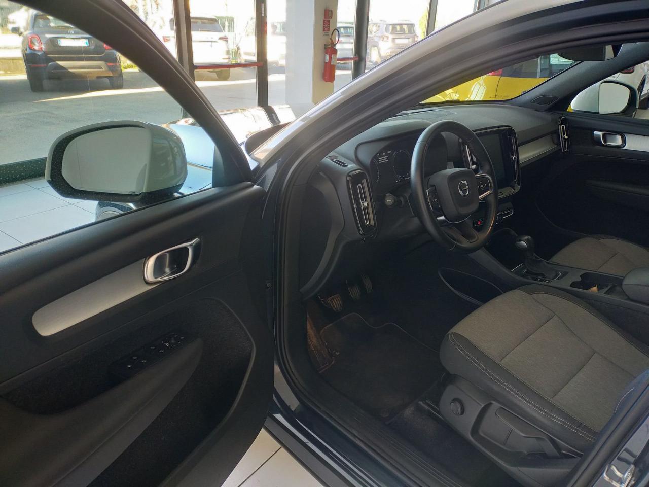 Volvo Volvo XC40 usata 15
