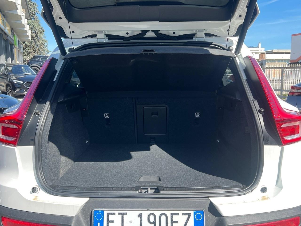 Volvo Volvo XC40 usata, con autoradio