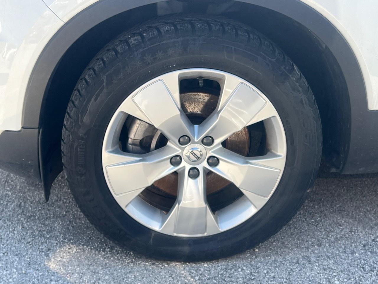 Volvo Volvo XC40 usata, con cerchi in lega