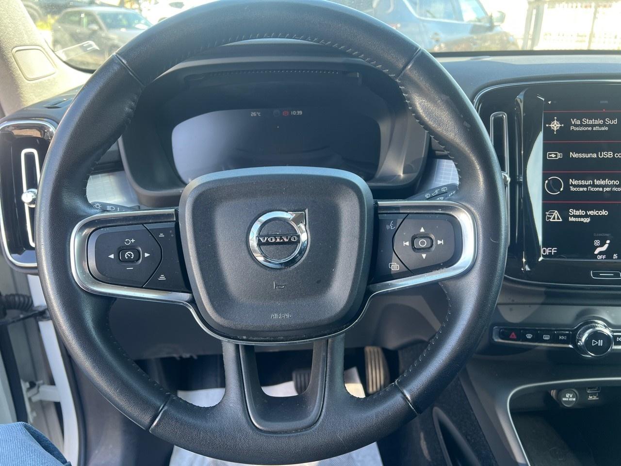 Volvo Volvo XC40 usata, con computer di bordo